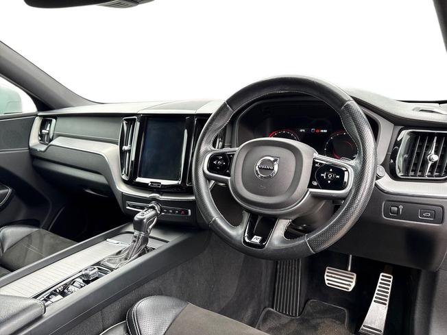 VOLVO XC60 Photo 6