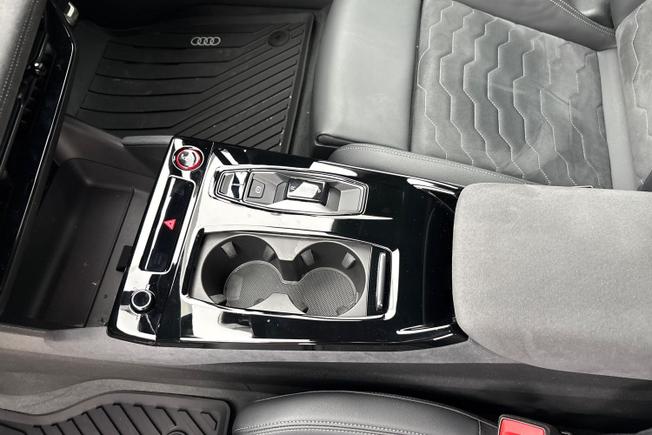 AUDI A6 E-Tron Sportback Photo 28