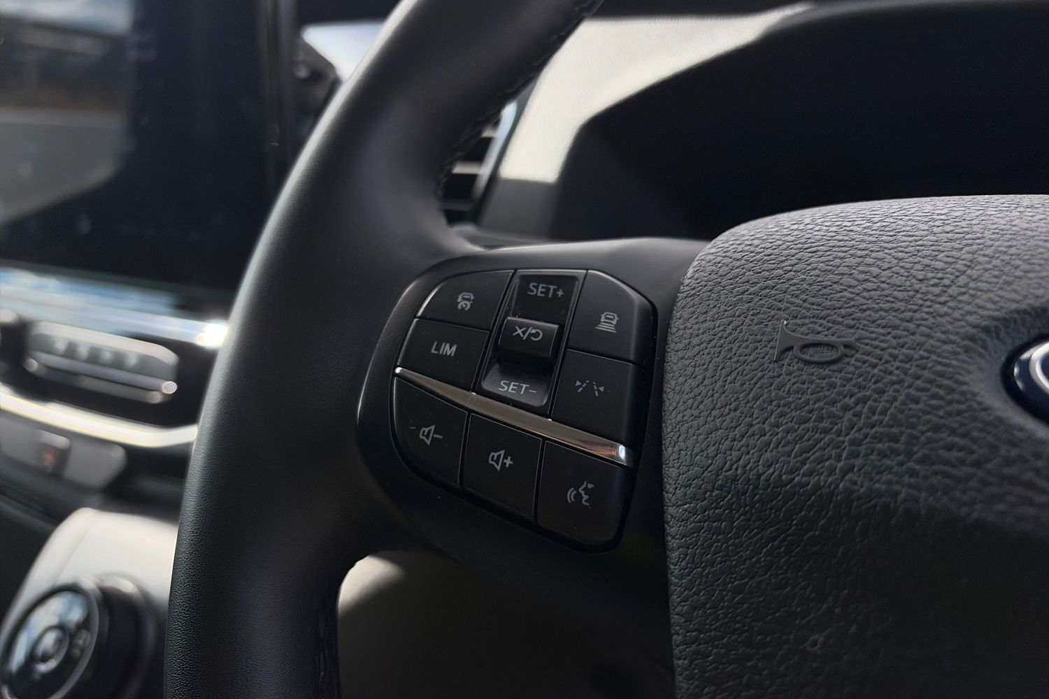 Ford TRANSIT Photo 29