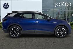 VOLKSWAGEN ID.4 Photo 4