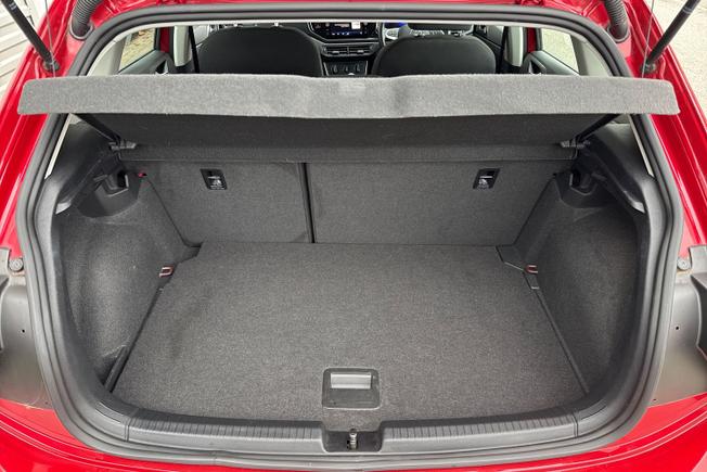 VOLKSWAGEN Polo Photo 12