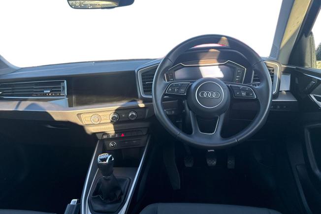AUDI A1 Photo 12