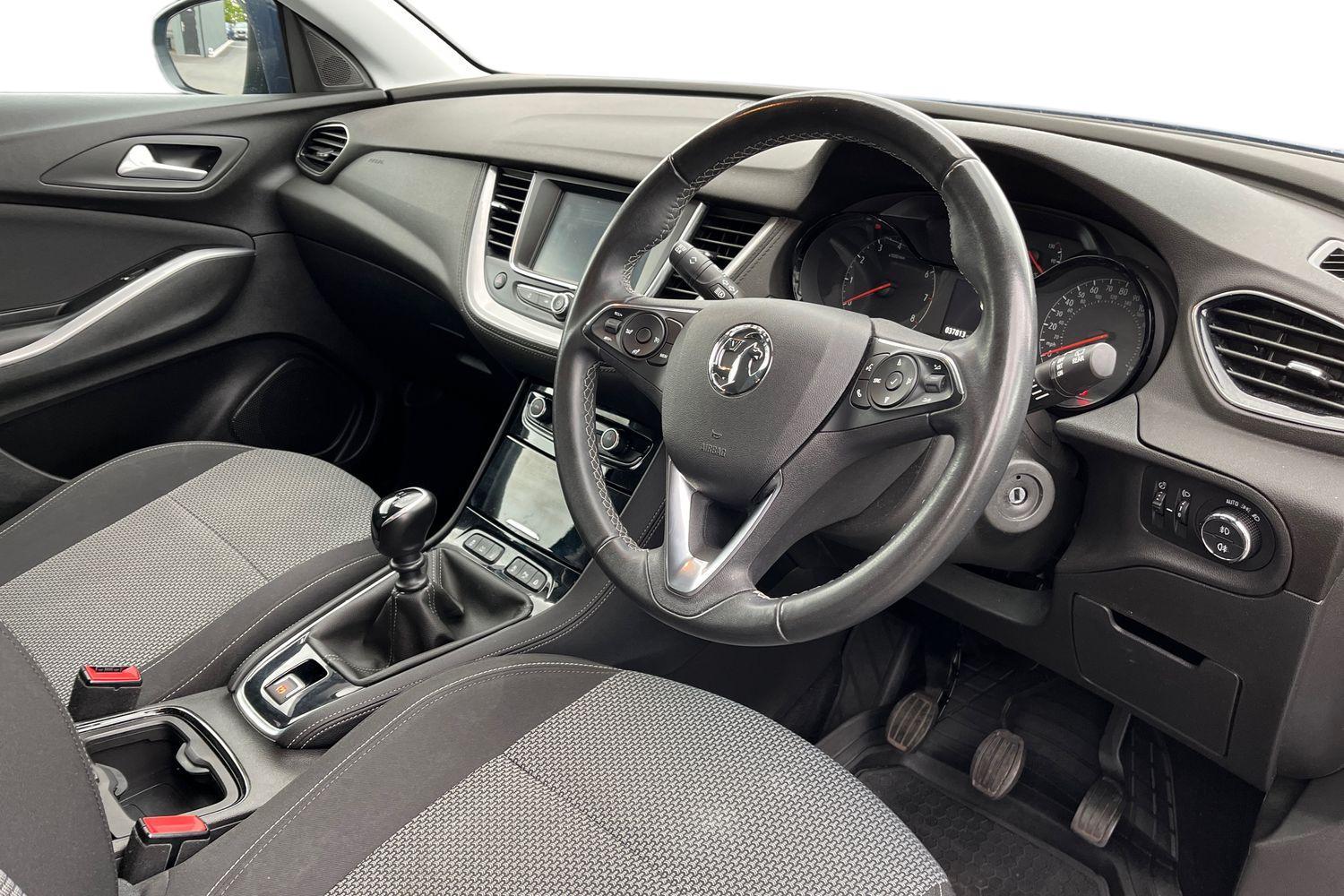 Vauxhall GRANDLAND X Photo 8