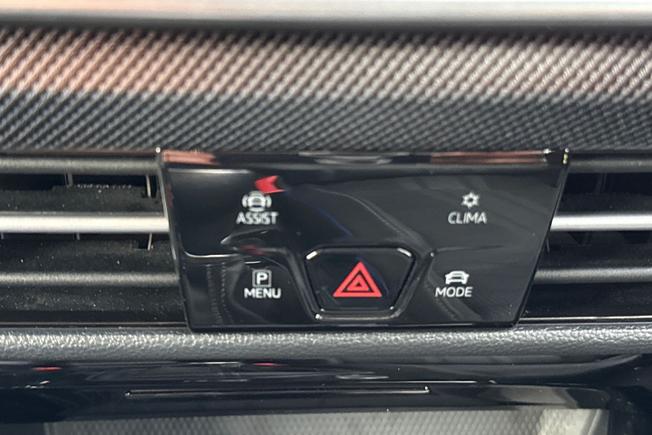 VOLKSWAGEN Golf Photo 22