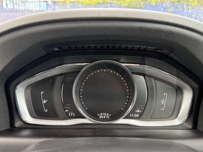 VOLVO XC60 Photo 15