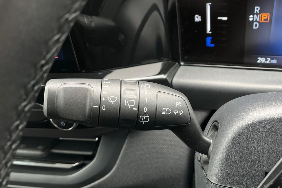 Used FORD TOURNEO CUSTOM SB75LSD 29