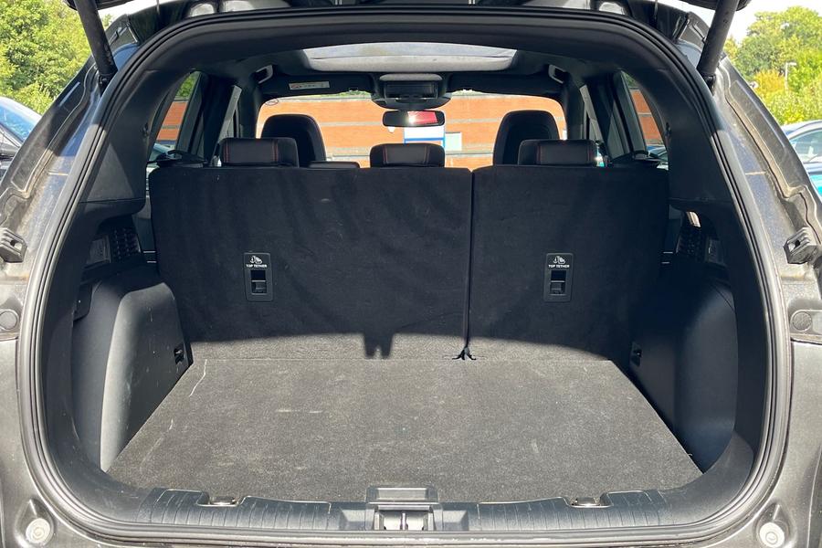 Ford KUGA Photo autoimg-d01a91e35b6fd071ba702294a14ff3d714b62d94.jpg