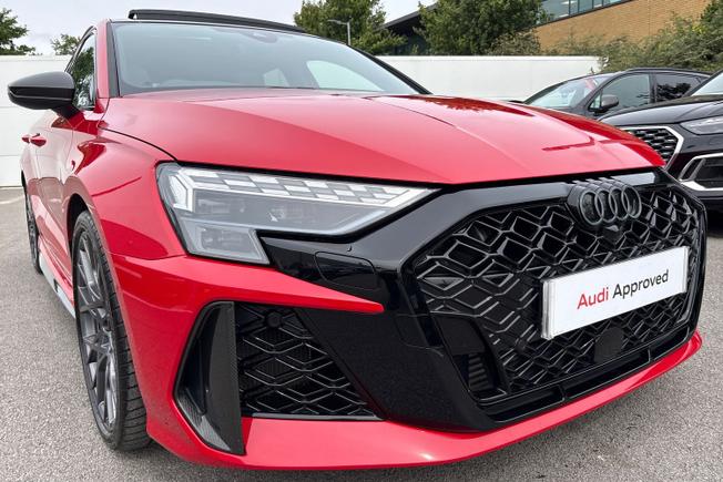 Audi RS3 Photo 23