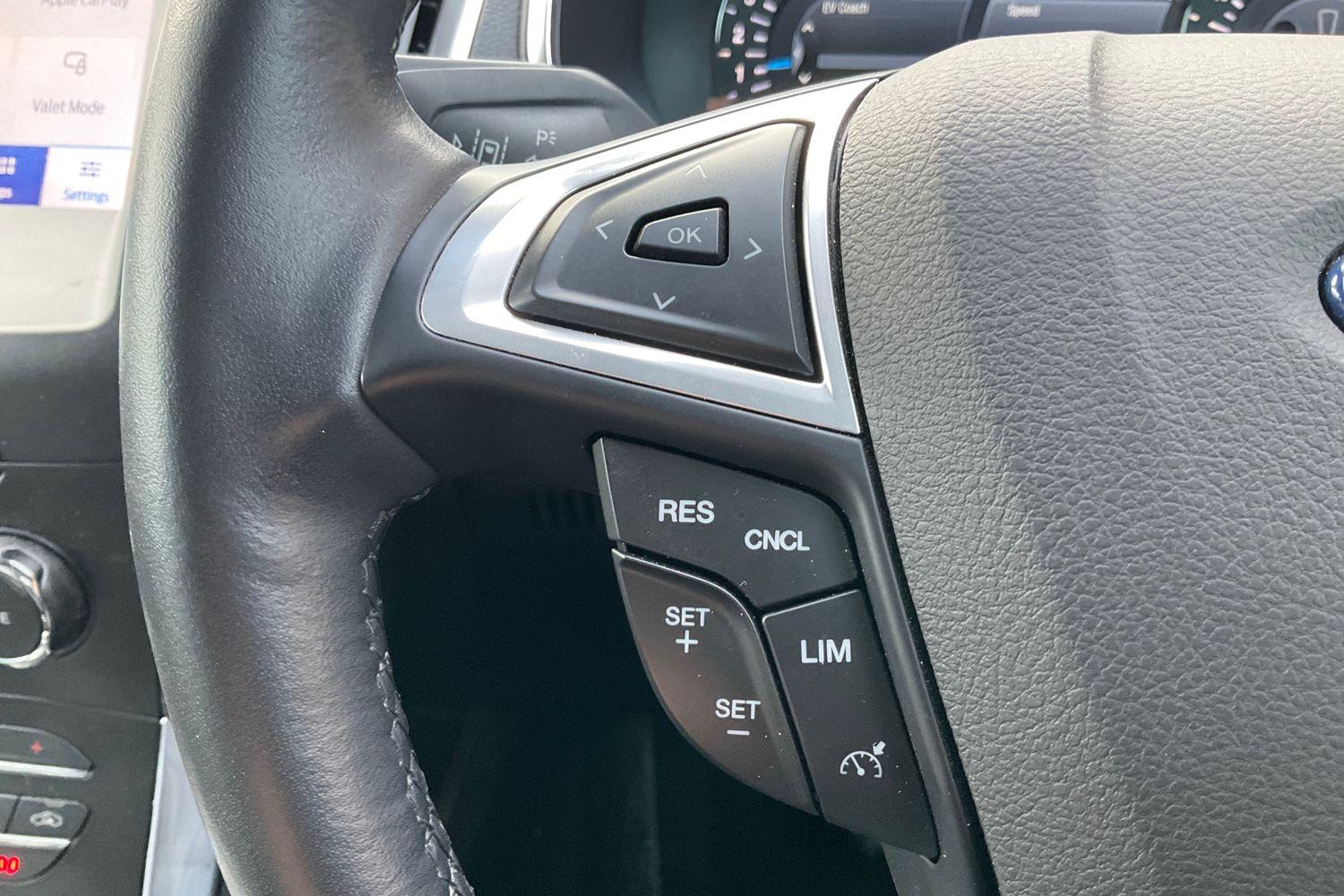 Ford S-MAX Photo 30