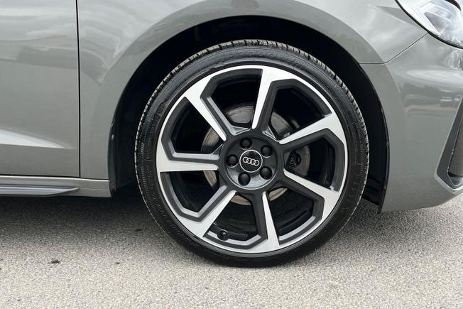 AUDI A1 Photo 5