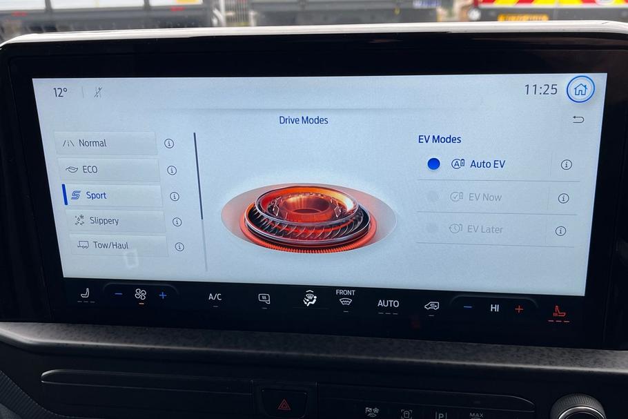 Used Ford TRANSIT CUSTOM RJ75YLB 23