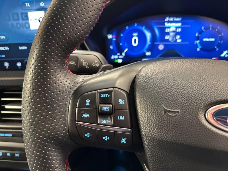 Used Ford Focus GN72OWG 23