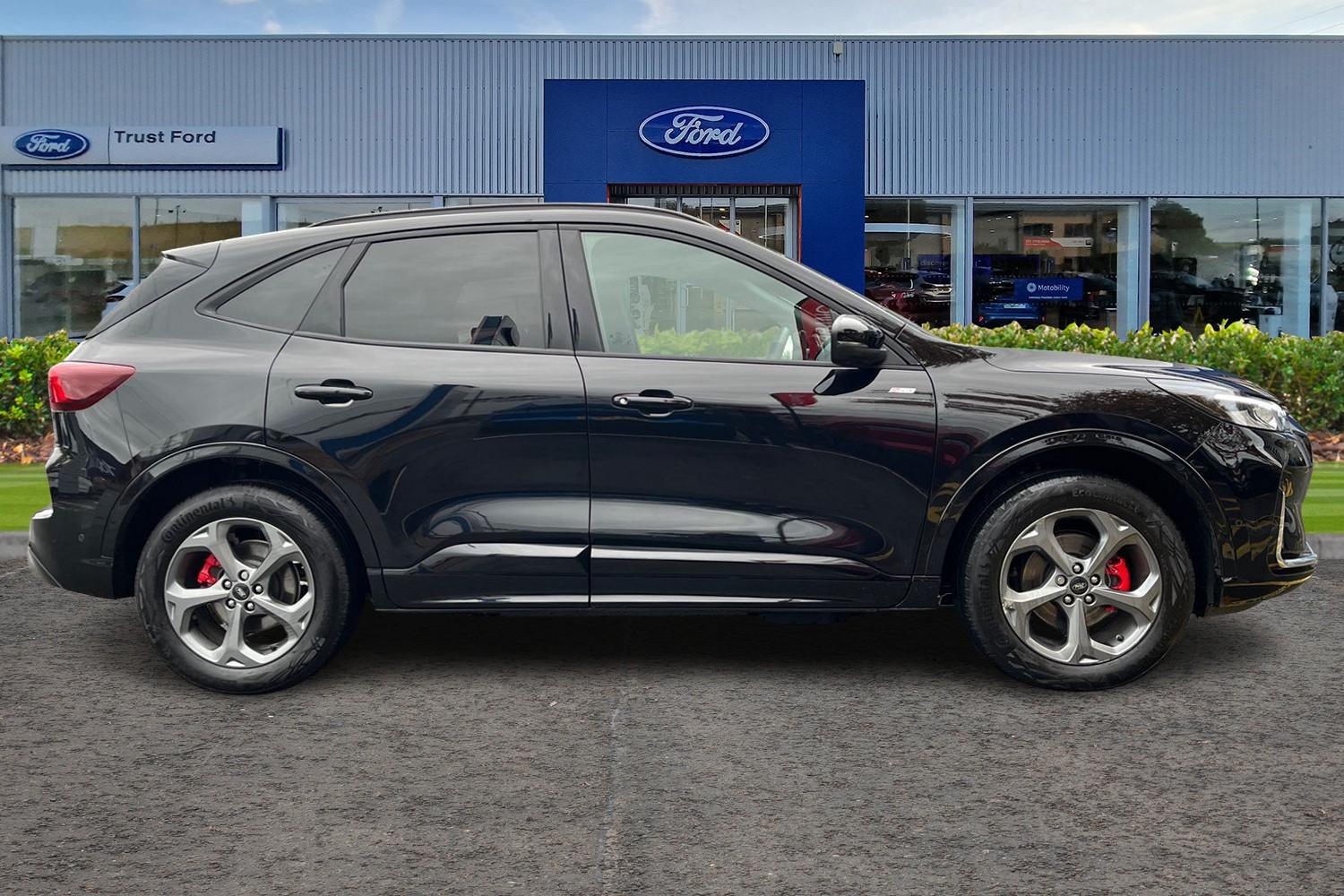Ford KUGA Photo 2