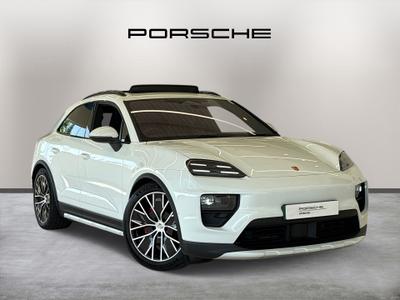 2025 PORSCHE Macan 100kWh 4S SUV 5dr Electric Auto 4WD (516 ps) at JCT600