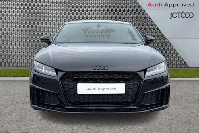 AUDI TT Photo 8