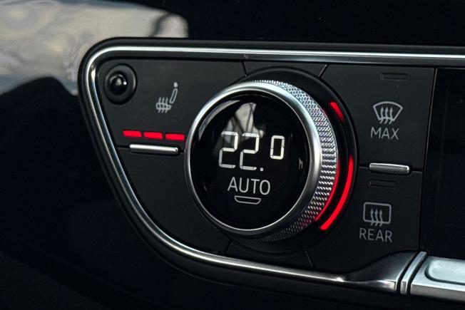 Audi A4 Avant Photo 27