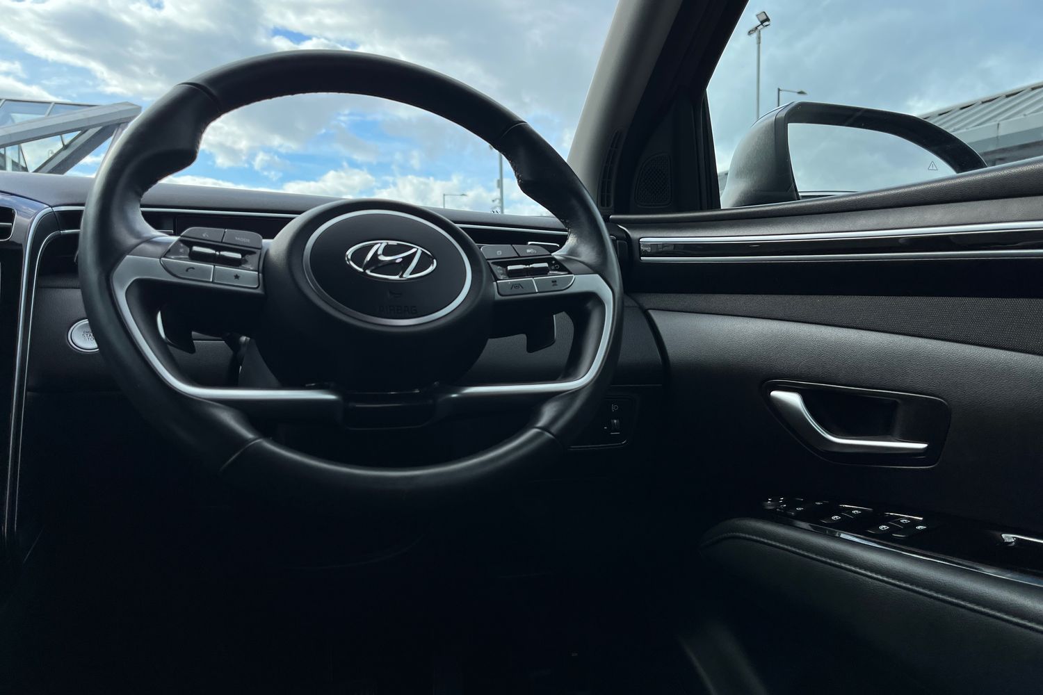 Hyundai TUCSON Photo 11