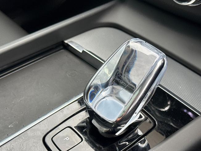 VOLVO XC60 Photo 34