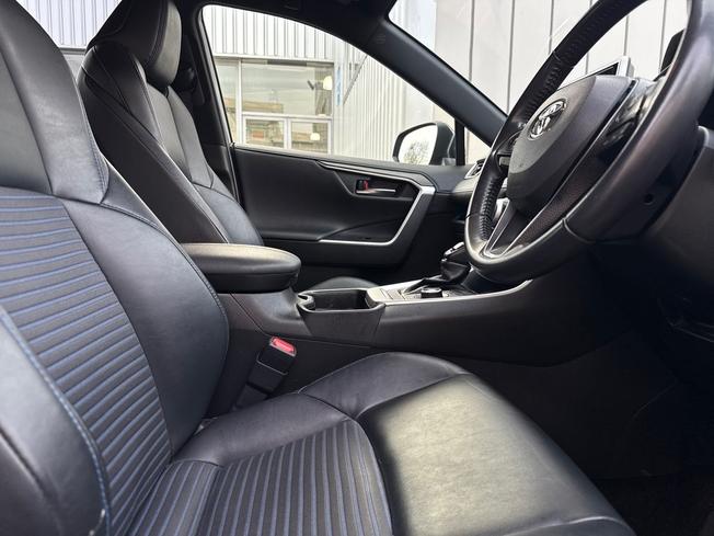 TOYOTA Rav4 Photo 52