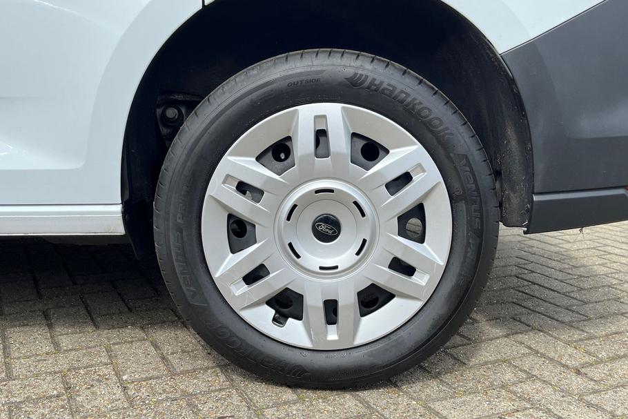 Used FORD TRANSIT CONNECT FM25NRJ 32