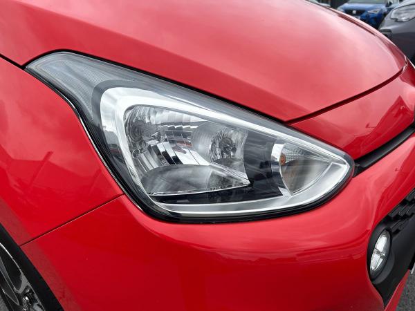 Hyundai i10 Photo autoimg-d03e6b27522b1475d63b08f418e4445e222436a4.jpg