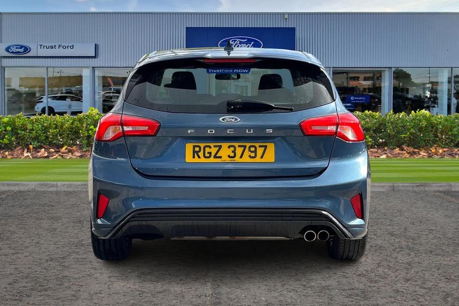 Ford FOCUS Photo autoimg-d03fa63c422b64ad41aaf81fd8285c834c7765b3.jpg