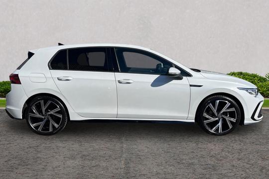 Volkswagen Golf Photo autoimg-d04428d09209ba7706cc21613e12b64a875aa89e.jpg
