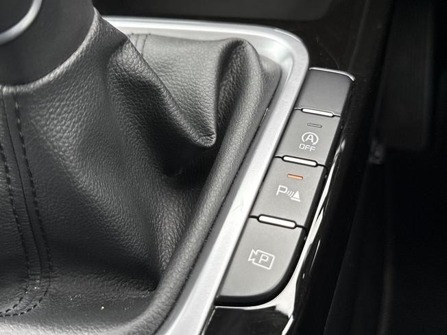 KIA Ceed Photo 33