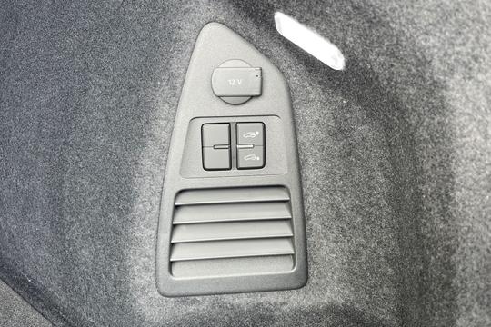 Volkswagen Touareg Photo autoimg-d04736869b0ed248ddc6041b18f519e63f4c6815.jpg