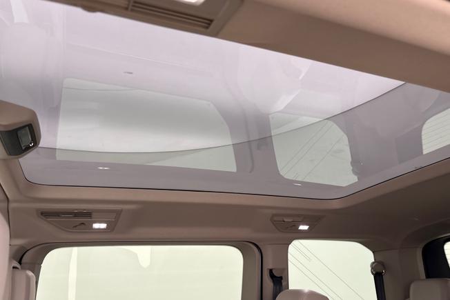 VOLKSWAGEN Multivan Photo 35