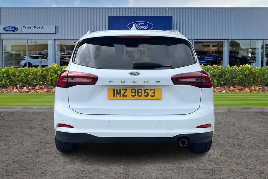 Ford FOCUS Photo autoimg-d04ff5d1a1b09515f69ecf9e7dfc4828496f9896.jpg