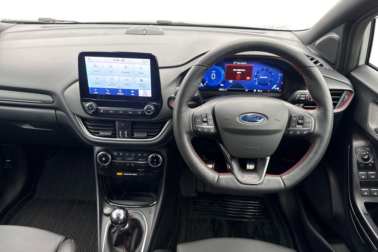 Ford PUMA Photo 10