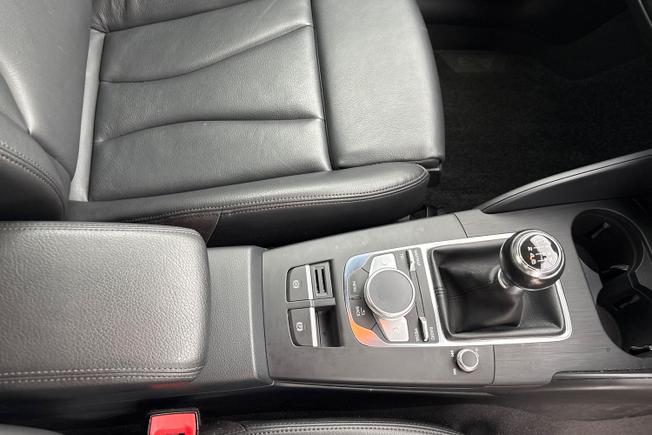 AUDI A3 Photo 30
