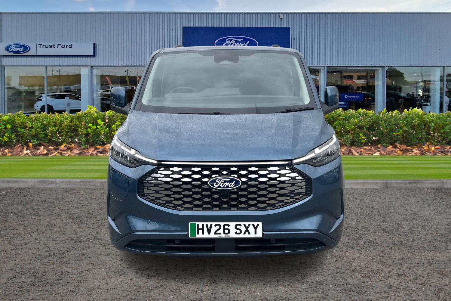 Ford E-TRANSIT CUSTOM Photo 12