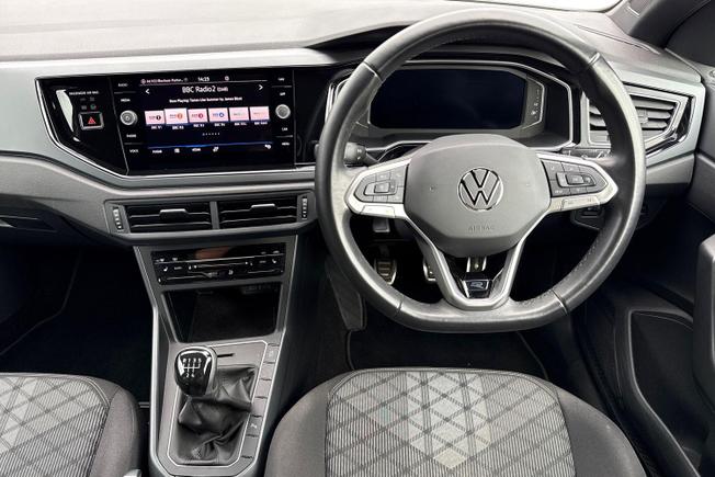 VOLKSWAGEN Polo Photo 11