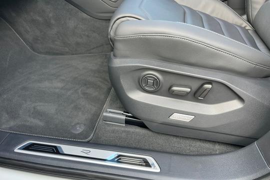 Volkswagen Touareg Photo autoimg-d05d8424f2d21b3b5711d1eb5148fbe281198eae.jpg