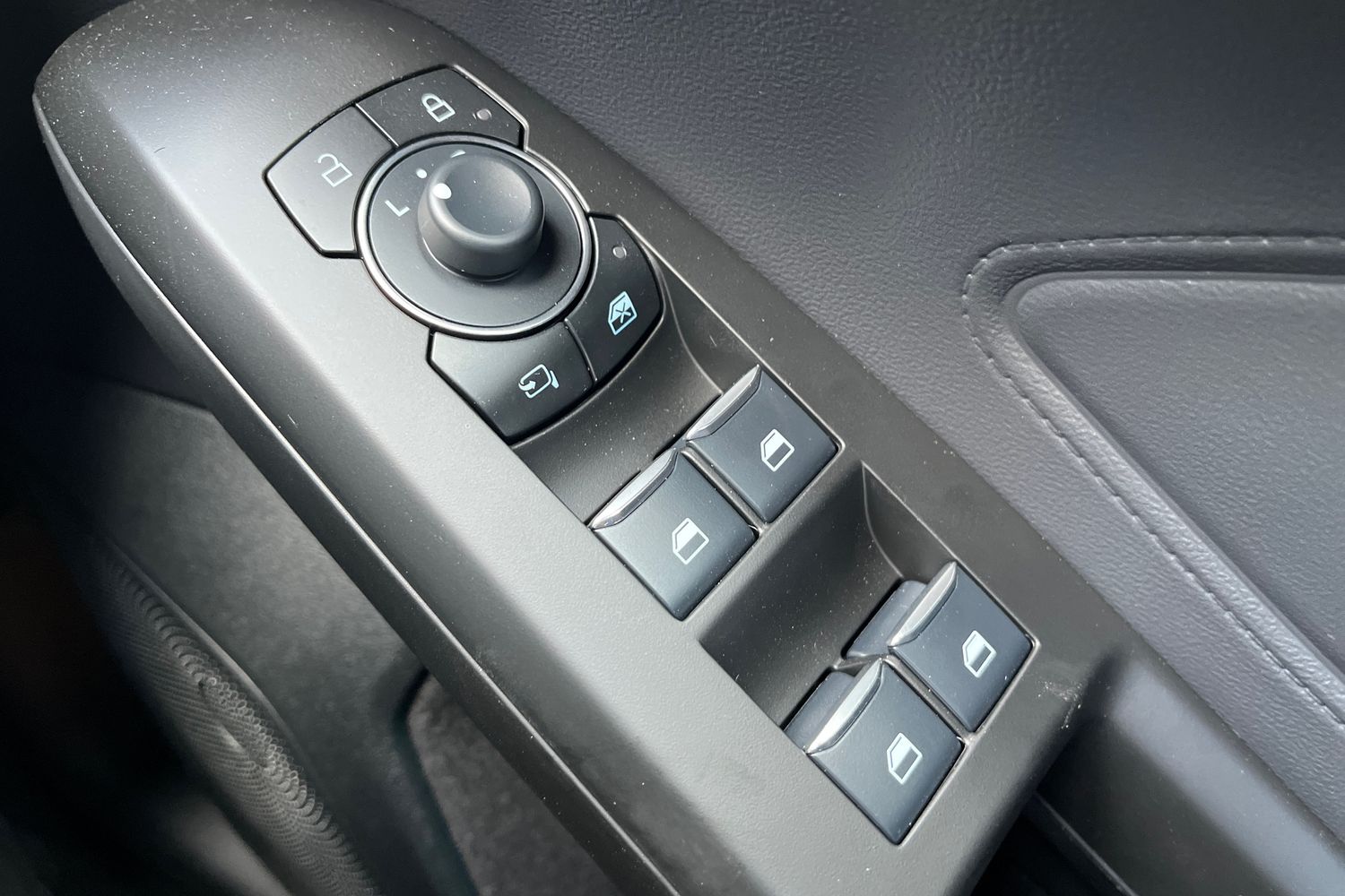 Ford Focus Photo 15