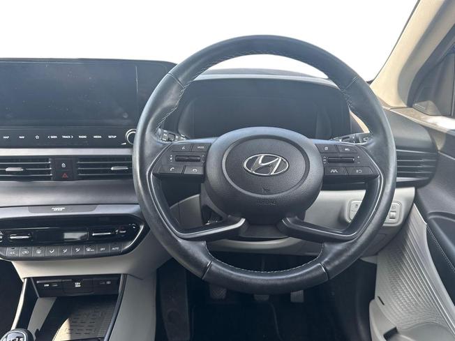 HYUNDAI i20 Photo 11