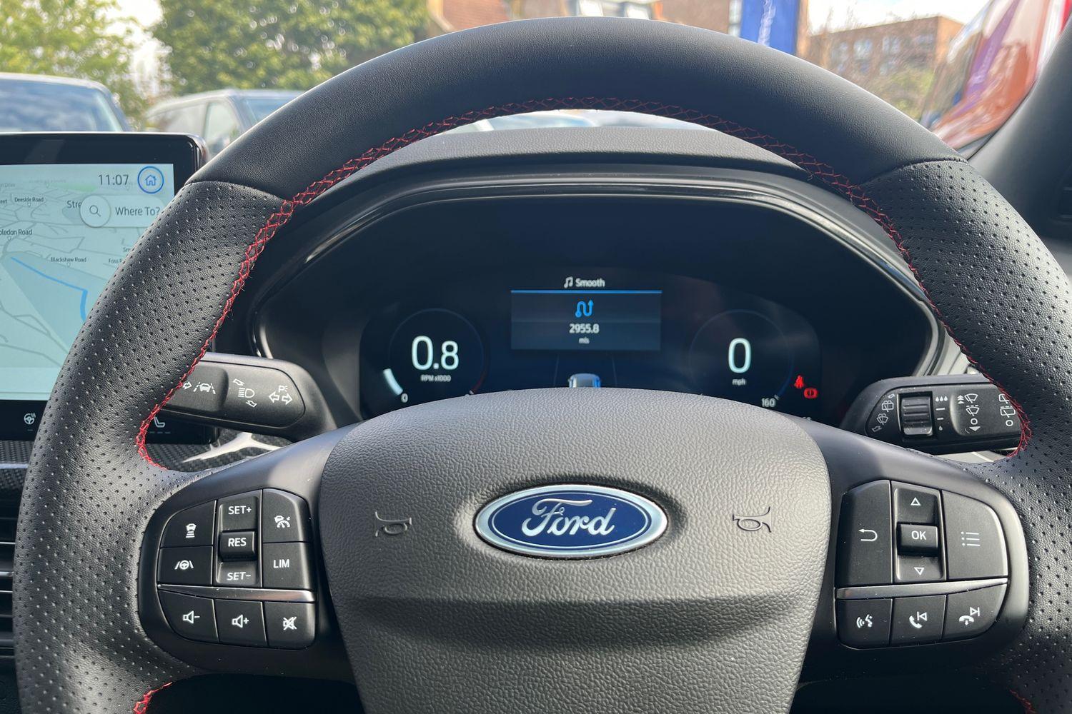 Ford FOCUS Photo 22
