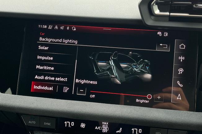 AUDI  S3 Saloon Photo 42