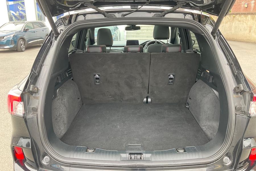 Ford KUGA Photo autoimg-d06e264c776bcae88b810ee4ac6524f53f6b4576.jpg