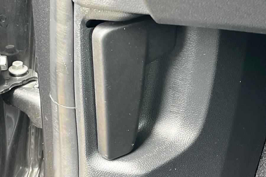 Ford Explorer Photo autoimg-d06fa541cbb521ca5e4892576aa6203abec1583f.jpg