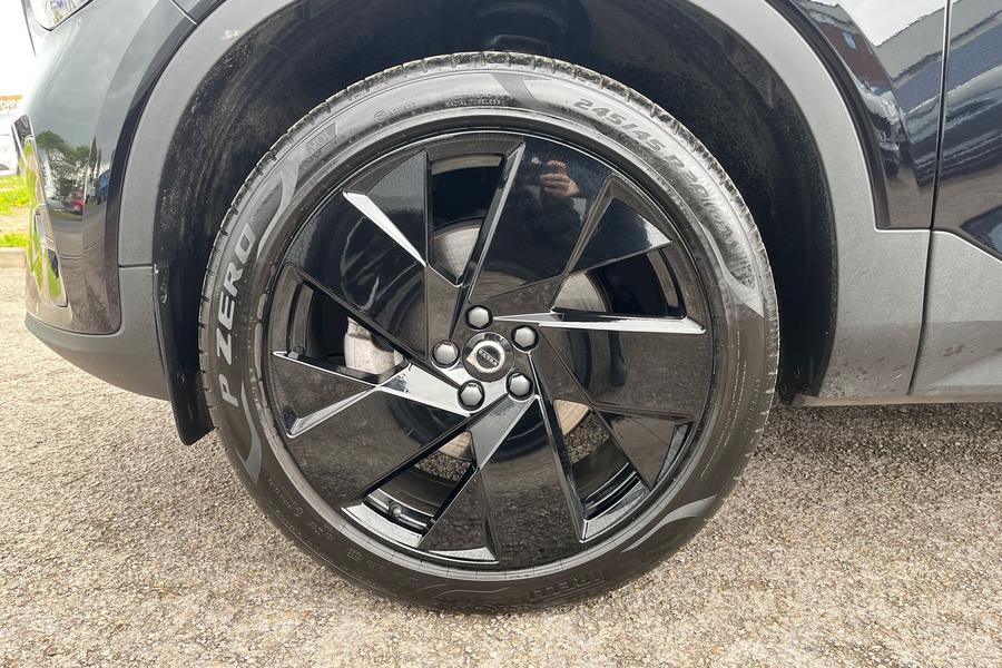 Volvo XC40 Photo autoimg-d06fb649dd544e369e02767517d4b7a6004b5e20.jpg