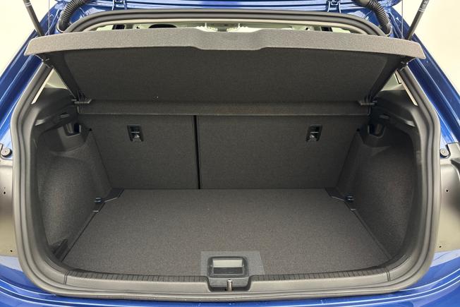 VOLKSWAGEN Polo Photo 12