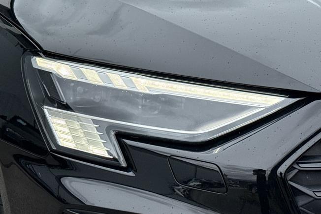 AUDI S3 Photo 19