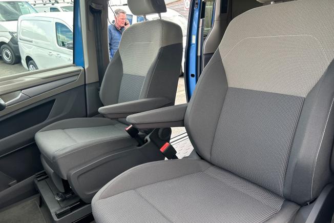 VOLKSWAGEN California Photo 26
