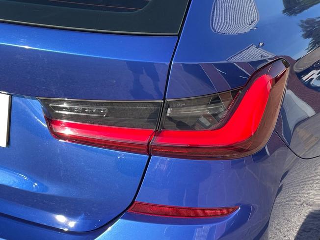 BMW 3 Series Photo 18