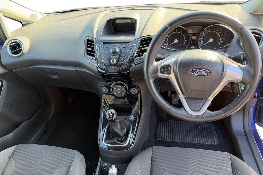 Ford FIESTA Photo autoimg-d076f3ead0c6044f1c321c1b57e28c3b890c3c6c.jpg