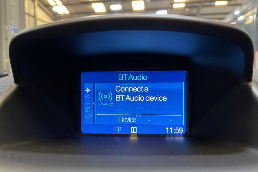 Ford FIESTA Photo autoimg-d0783def9ed7bf098cffecb8ead4ff3684ceb052.jpg
