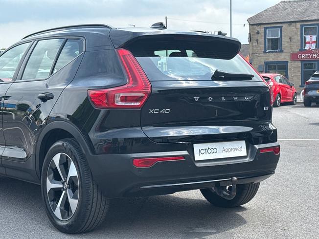 VOLVO Xc40 Photo 36